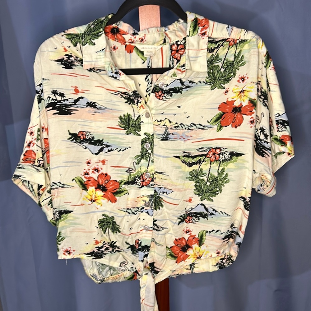 2/$5 Aero Top